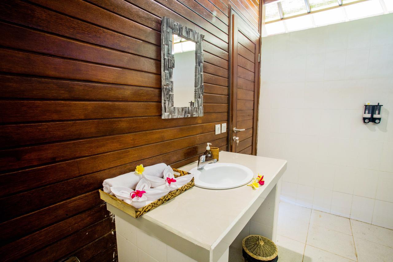 Bukit Ancak Lembongan Villa Nusa Lembongan  Exterior photo